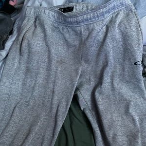 Oakley Joggers